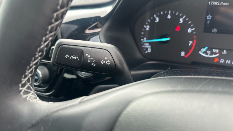 Ford Fiesta 1.0 EcoBoost Hybrid mHEV 125 Titanium 5dr Auto Petrol Hatchback